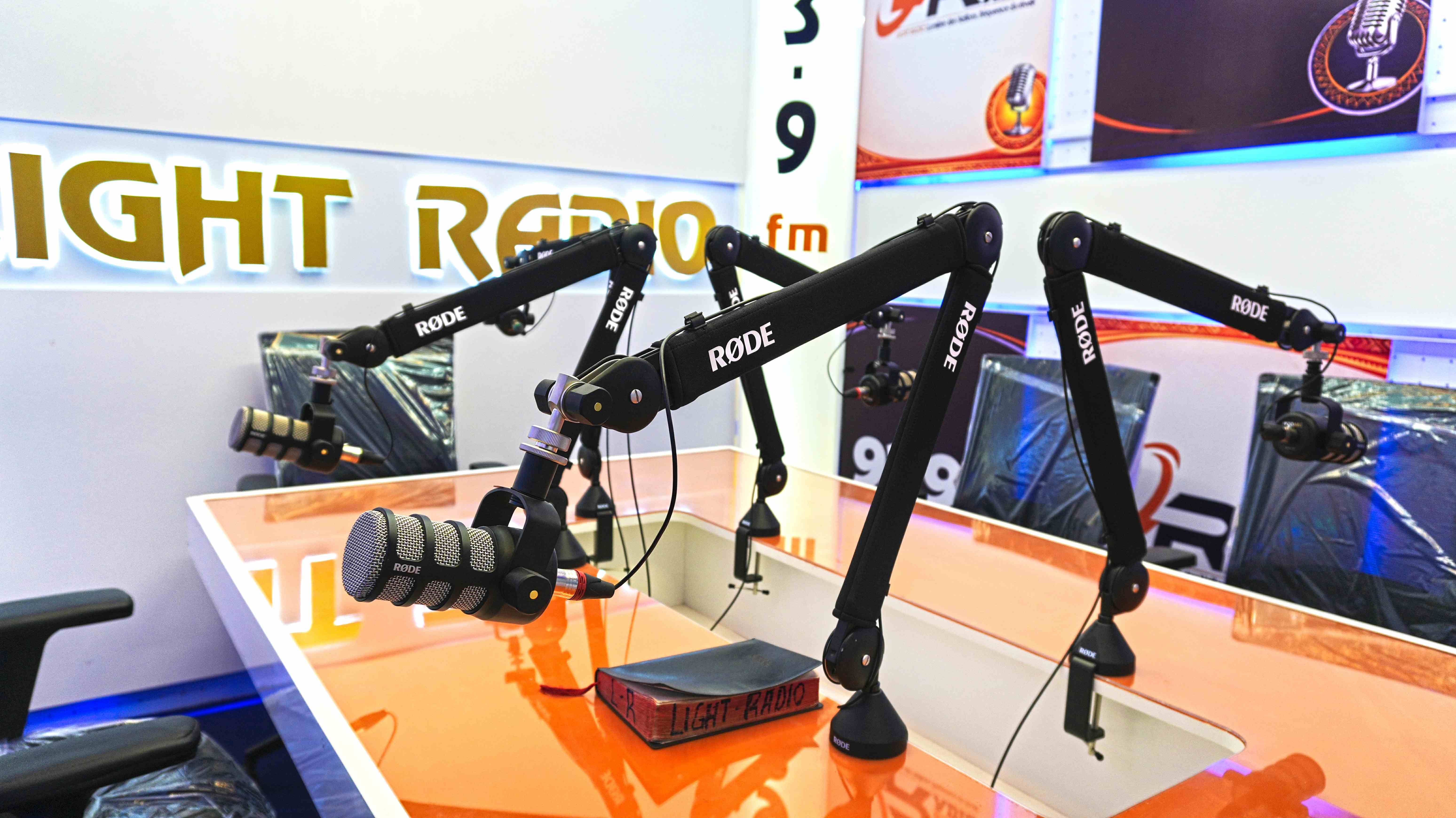 Microphone